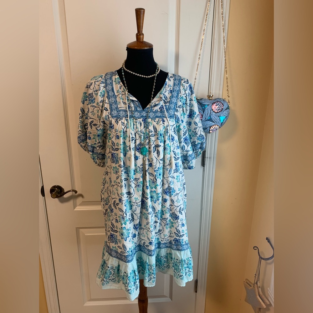 NWT Old Navy Floral boho peasant Dress